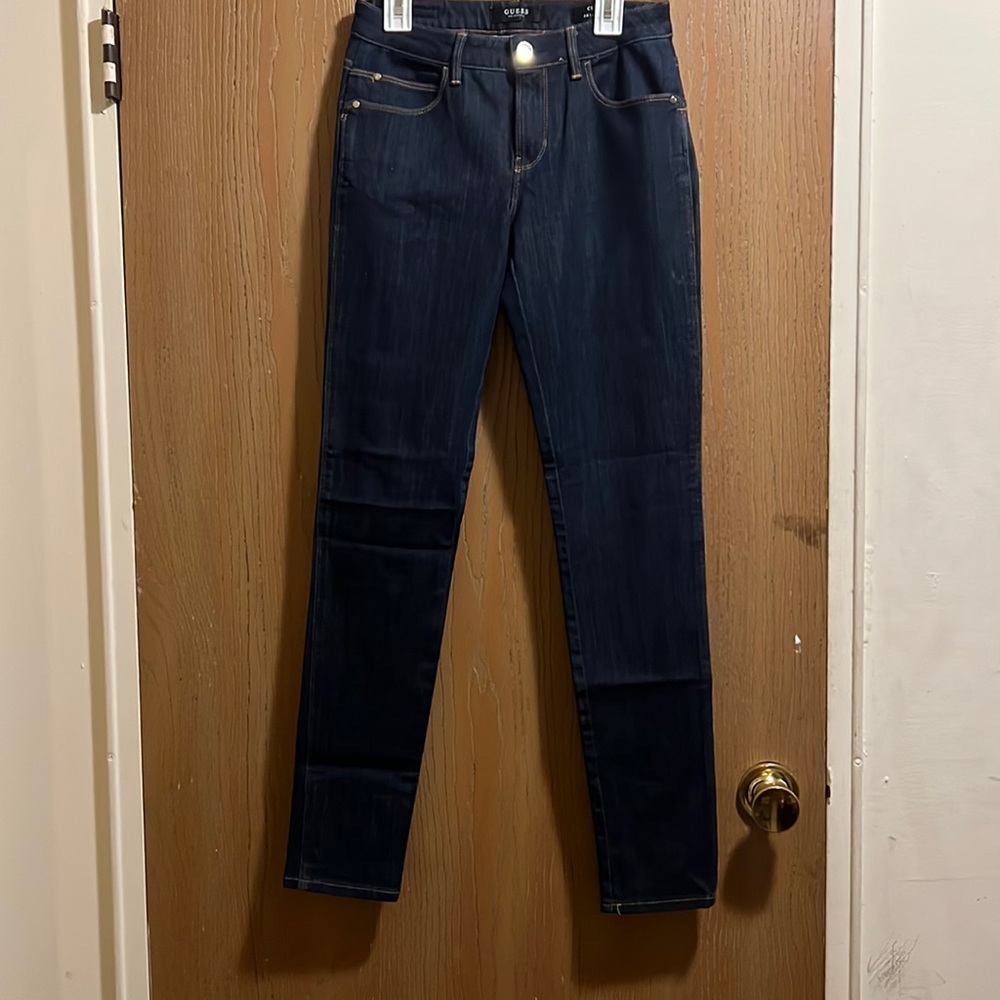 Guess curve x
